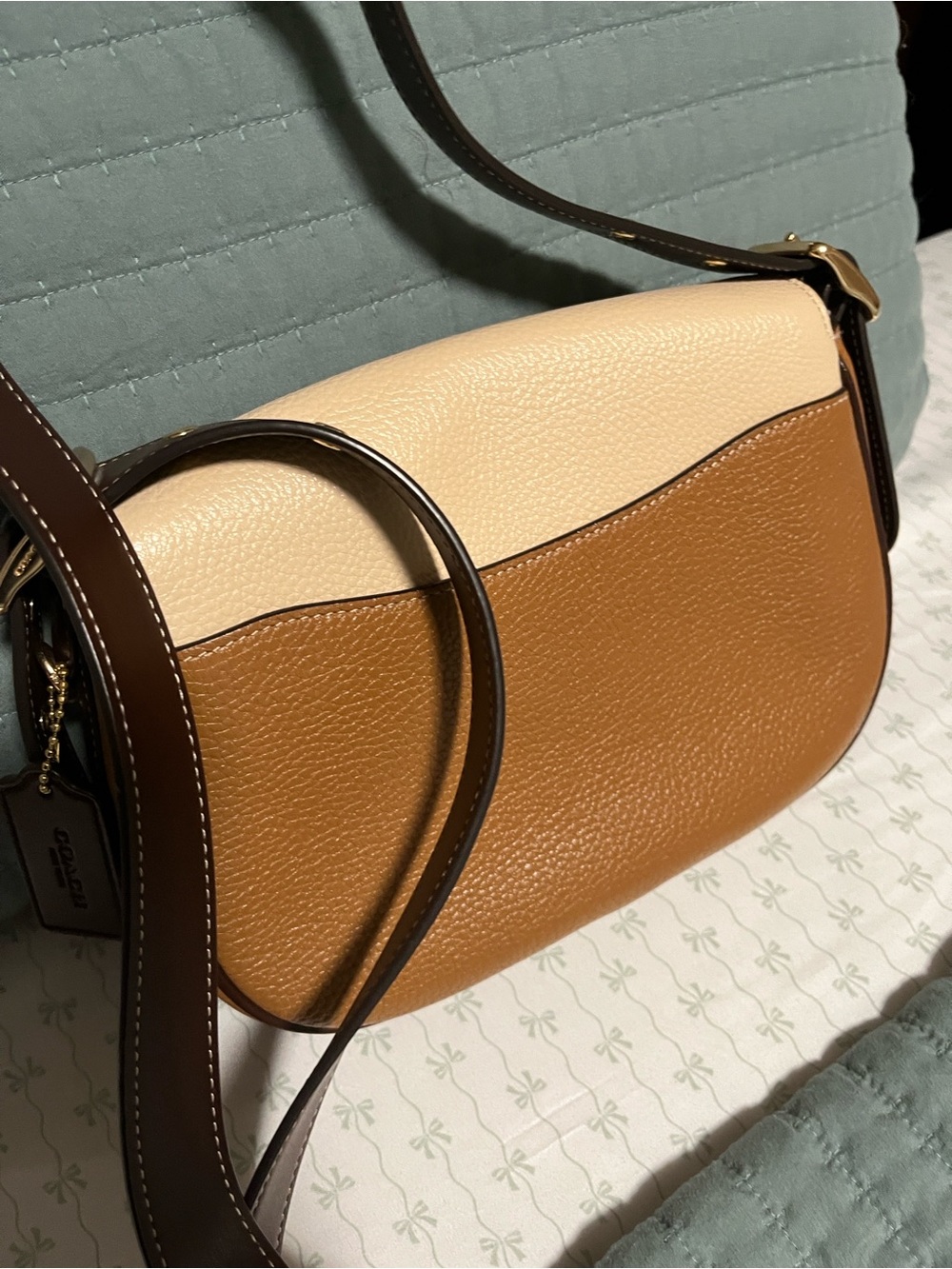 Coach Two-Tone Cream and Tan Suede & Leather Crossbody - Picture 6 of 16